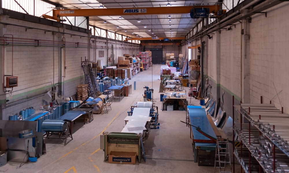 VisInterior de la fàbrica AITEC Aïllaments Tecnivap S.L. a Sant Julià de Ramis Girona